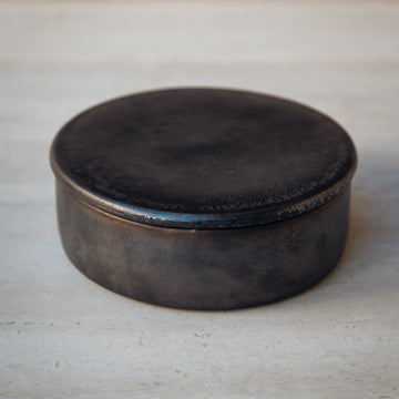 Lava Metallic Bowl with Lid